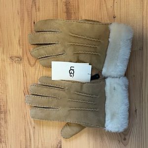 Ugg Ladies Sheepskin Gloves Medium